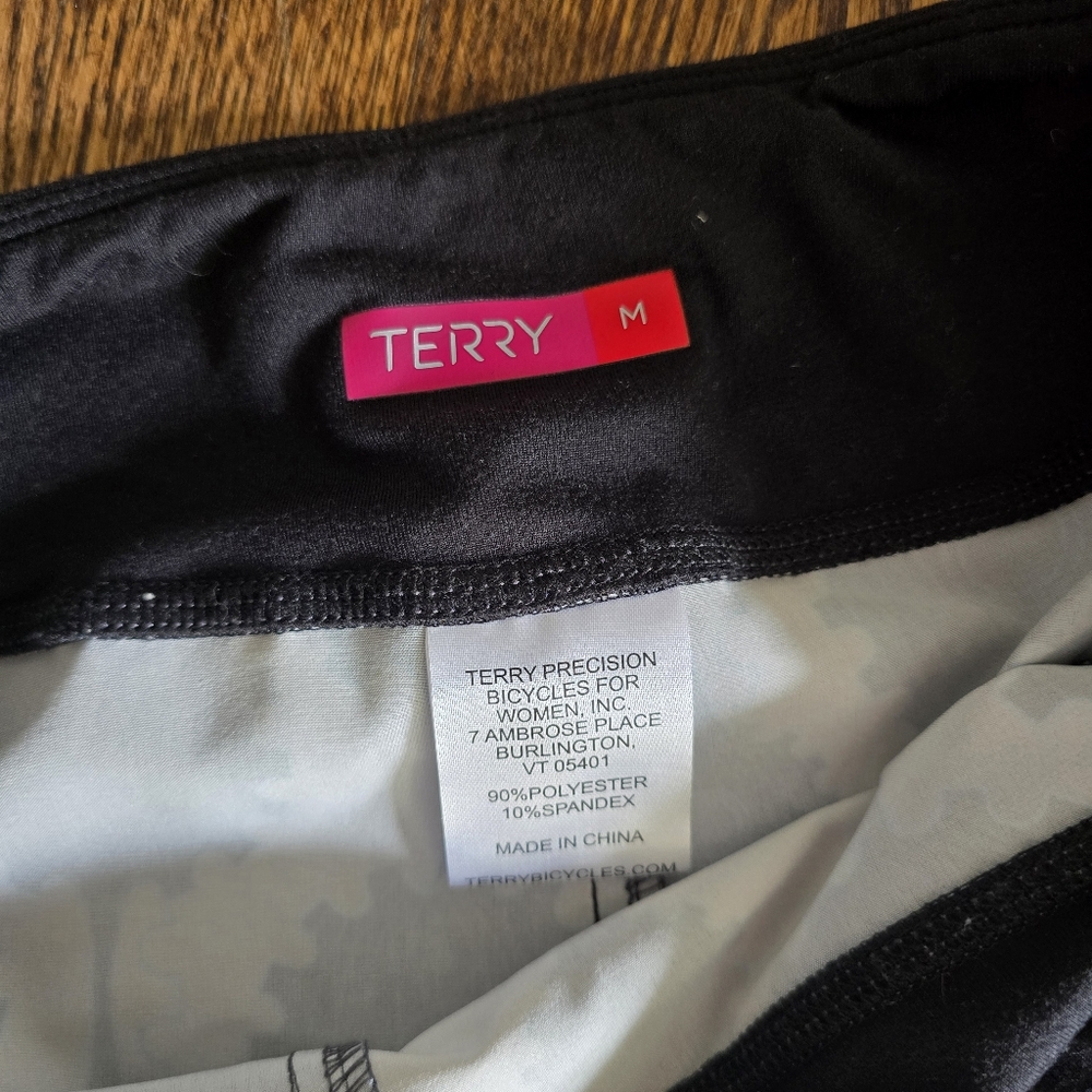 Terry Women’s Cycling Overshorts - Picture 2 of 4